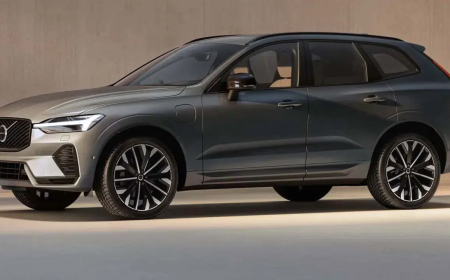 Volvo XC60 Yenilendi: SUV Segmentinde Çıtayı Yükseltiyor!